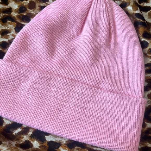 Brand New Caterpillar CAT Pink Knit Cuffed Beanie Hat White Embroidered Logo - Picture 6 of 11